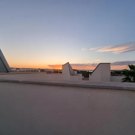 Costa Blanca Mit Privater Dachterrasse - 5 Gehminuten Zur Kueste * Torrevieja